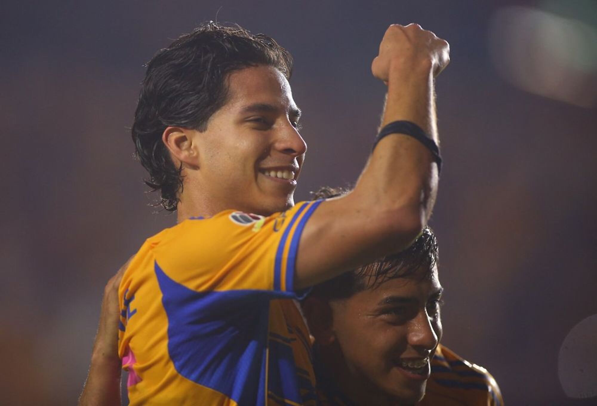 Diego Lainez y Diego Sánchez Diego Lainez y Diego Sánchez