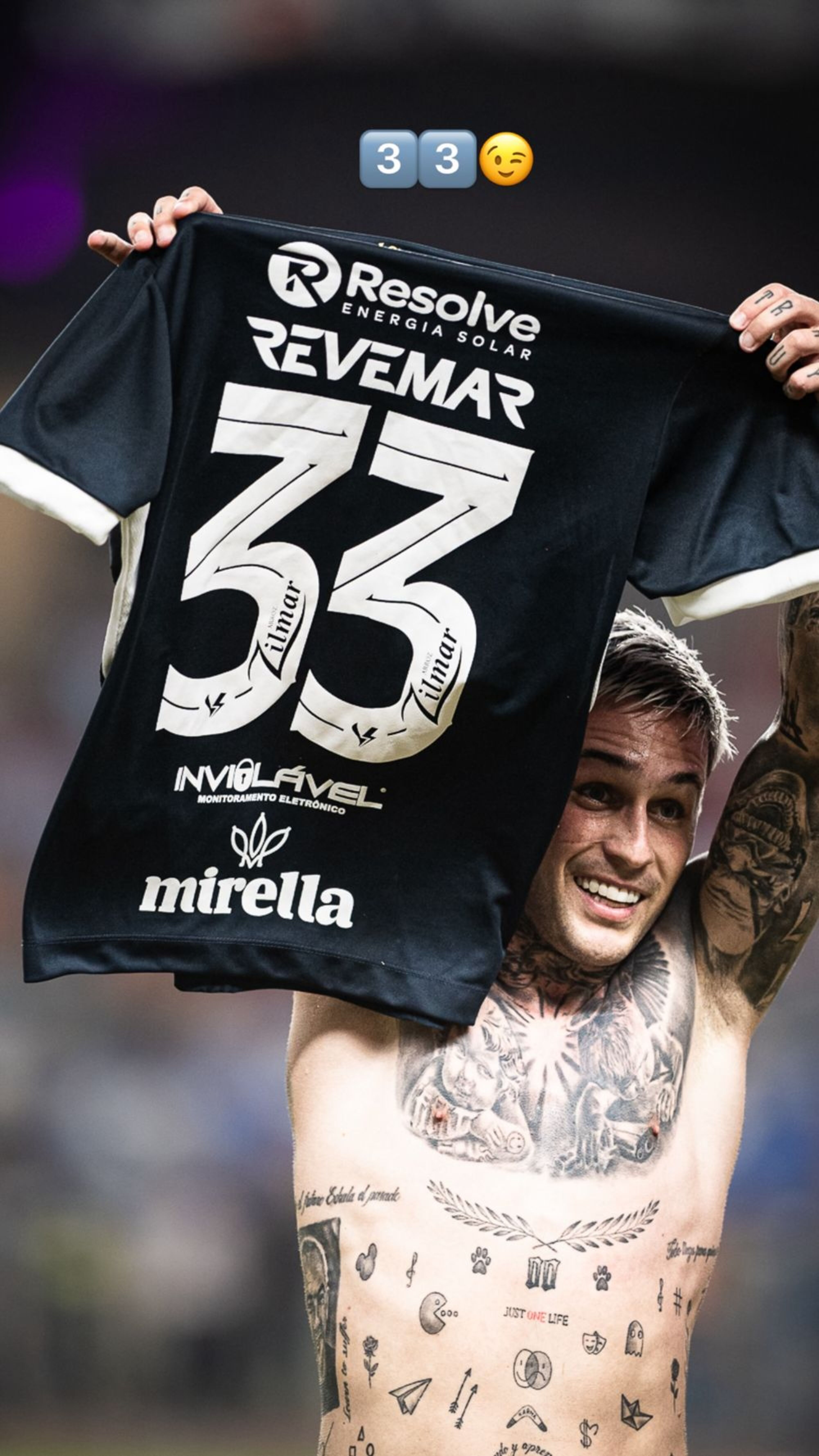 Festejo del uruguayo Diego Hernández en Brasil Festejo del uruguayo Diego Hernández en Brasil