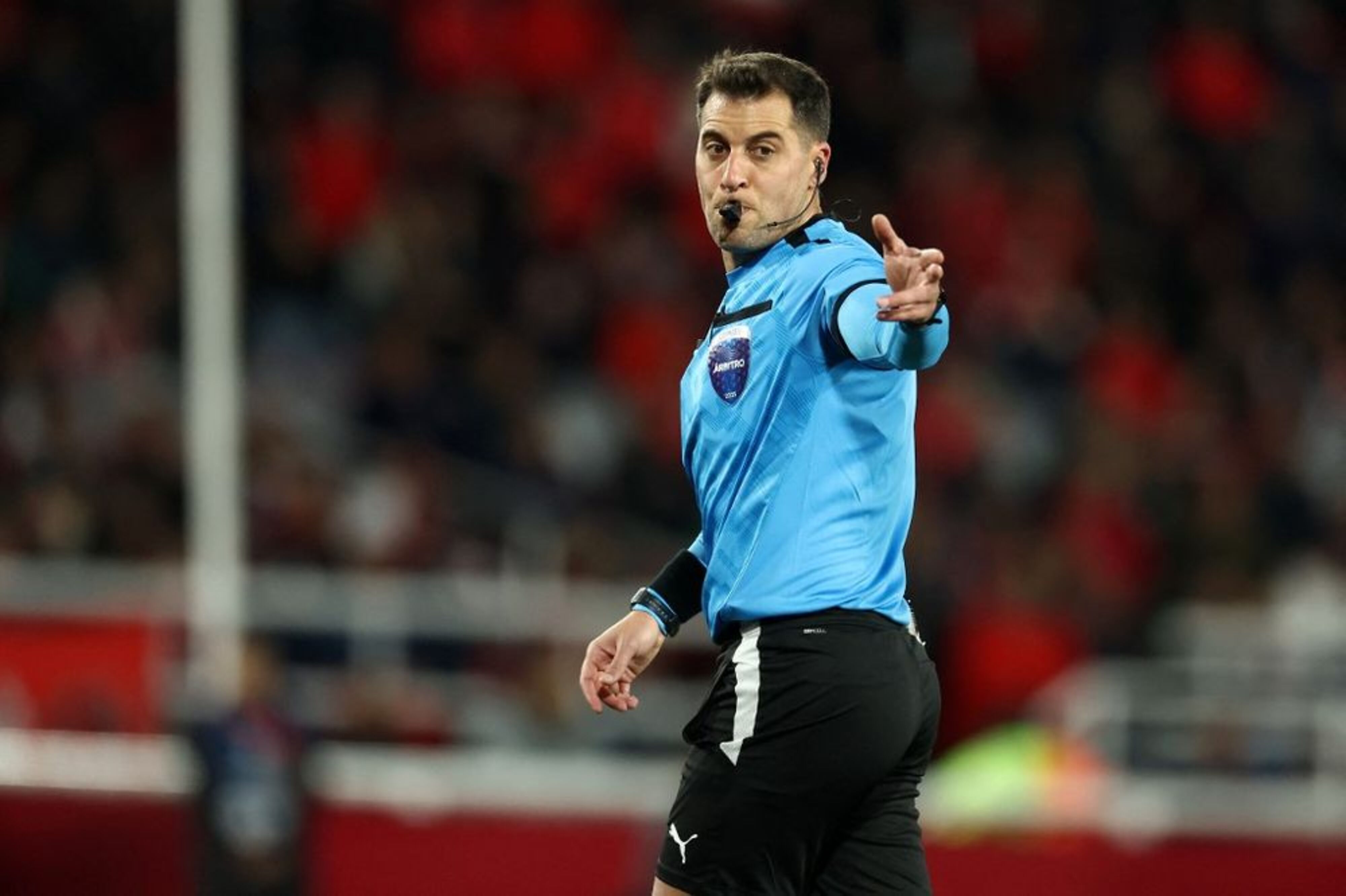 Gustavo Tejera en Avellaneda, en el partido Independiente vs U de Chile Gustavo Tejera en Avellaneda, en el partido Independiente vs U de Chile