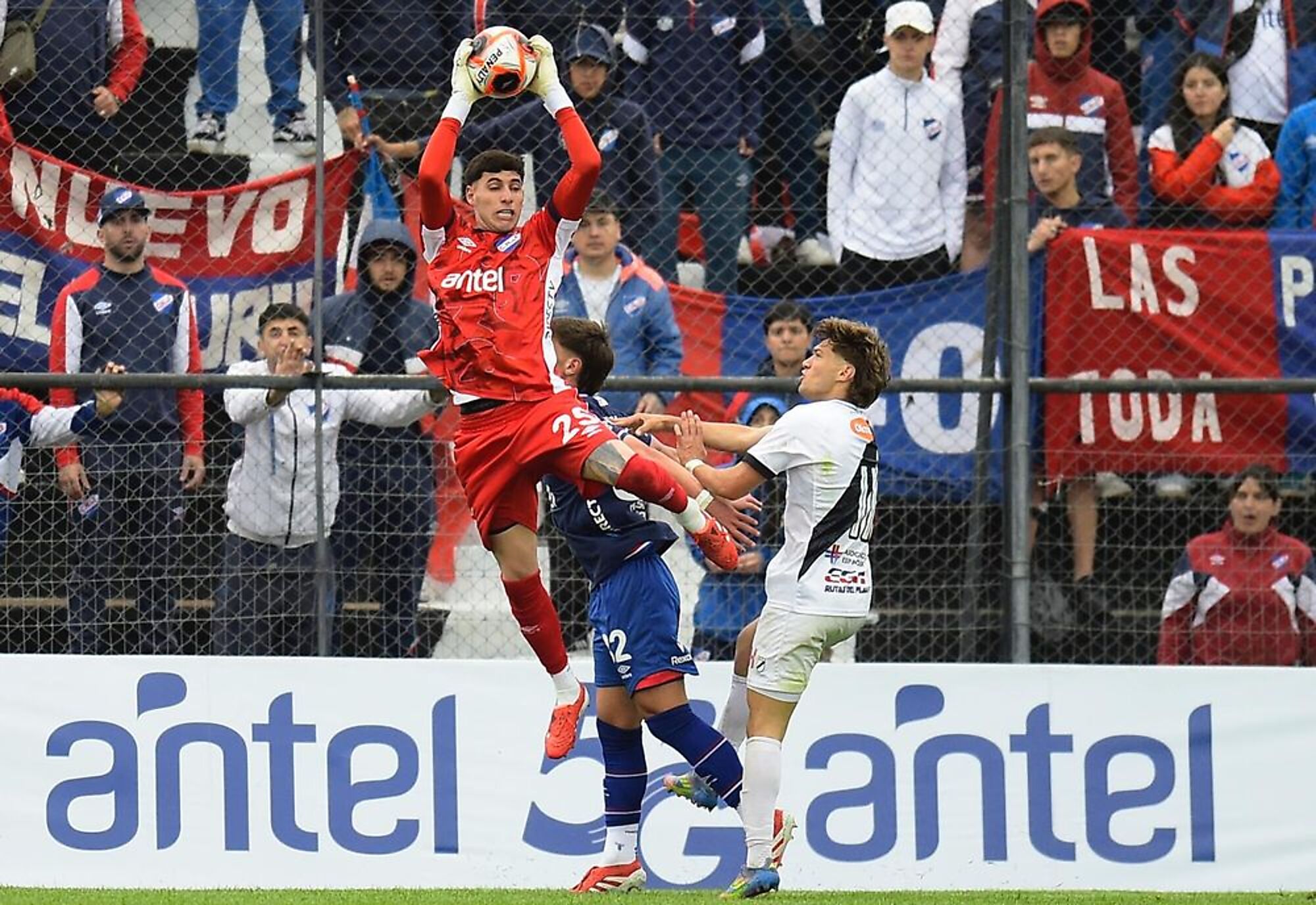 Ignacio Suárez y Lucas Sanseviero Ignacio Suárez y Lucas Sanseviero