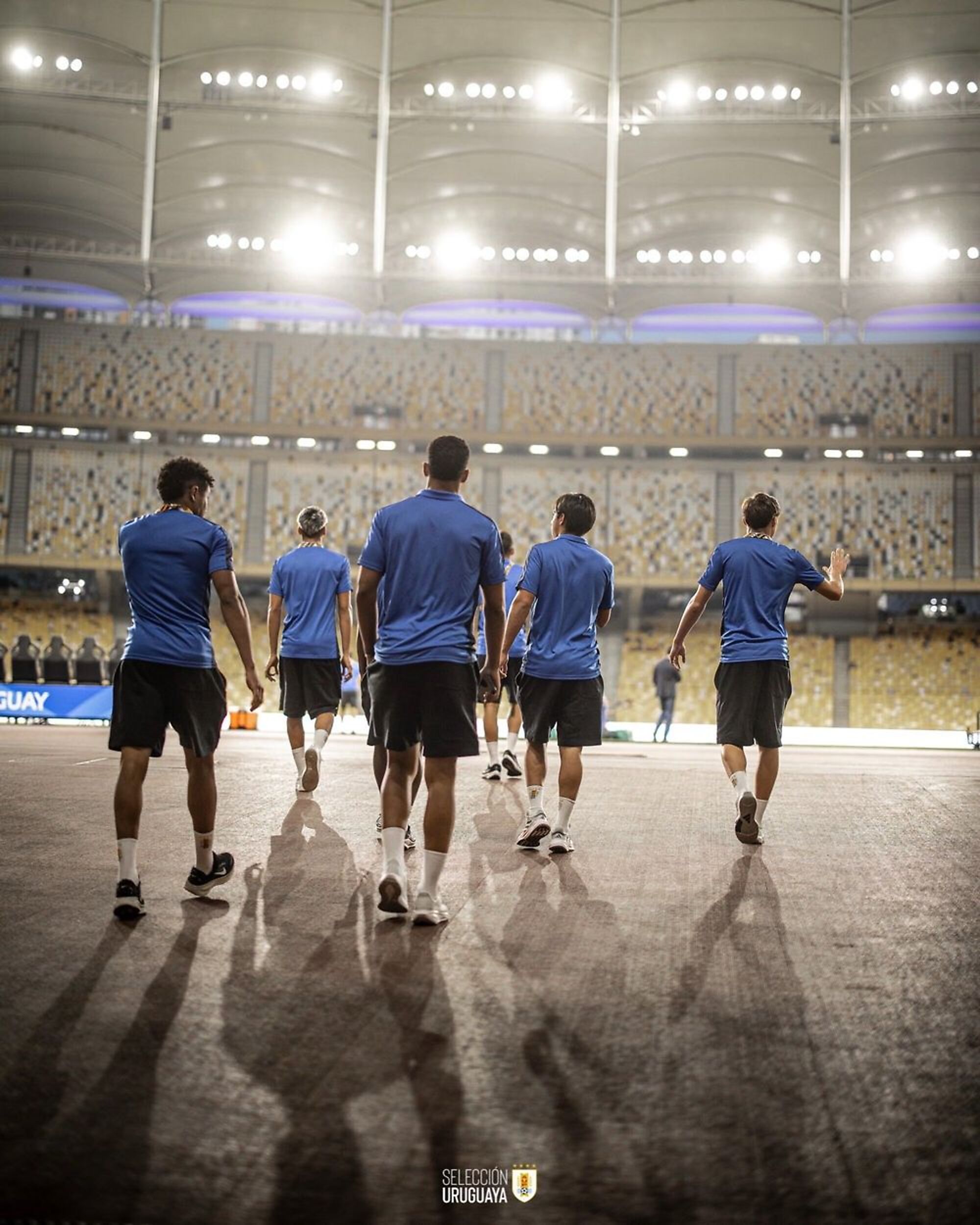 Jugadores de Uruguay en la previa del partido ante República Dominicana