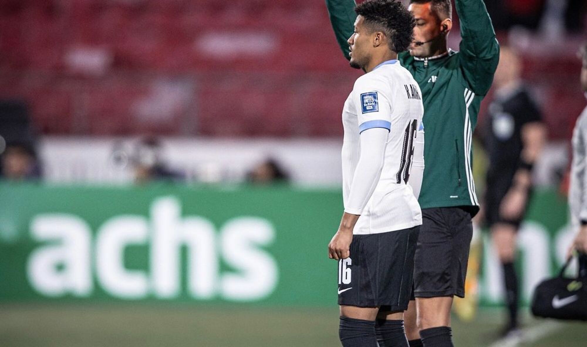 Kevin Amaro debutó en la selección uruguaya ante Chile por Eliminatorias Kevin Amaro debutó en la selección uruguaya ante Chile por Eliminatorias