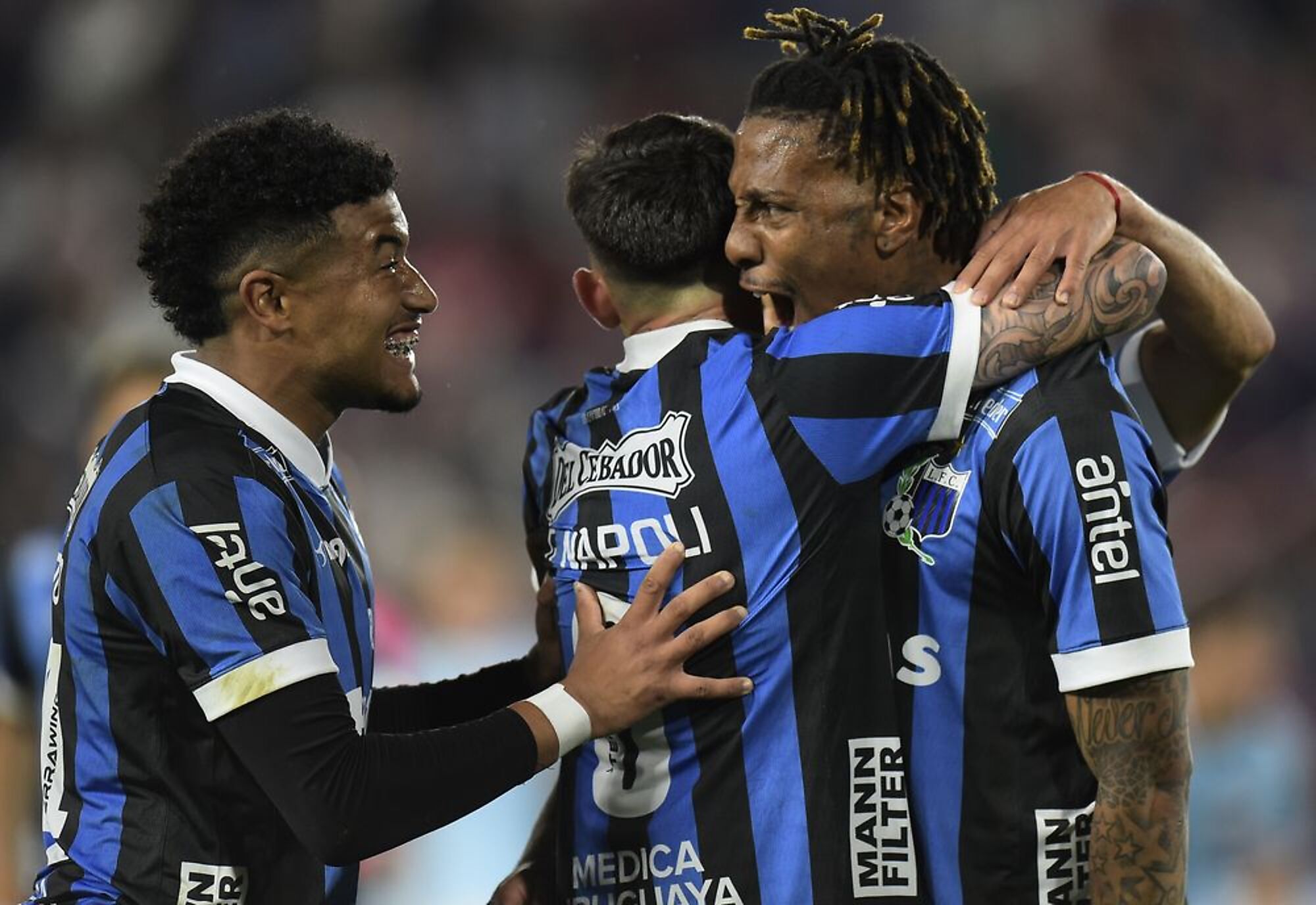 Kevin Amaro, Gonzalo Nápoli y Abel Hernández