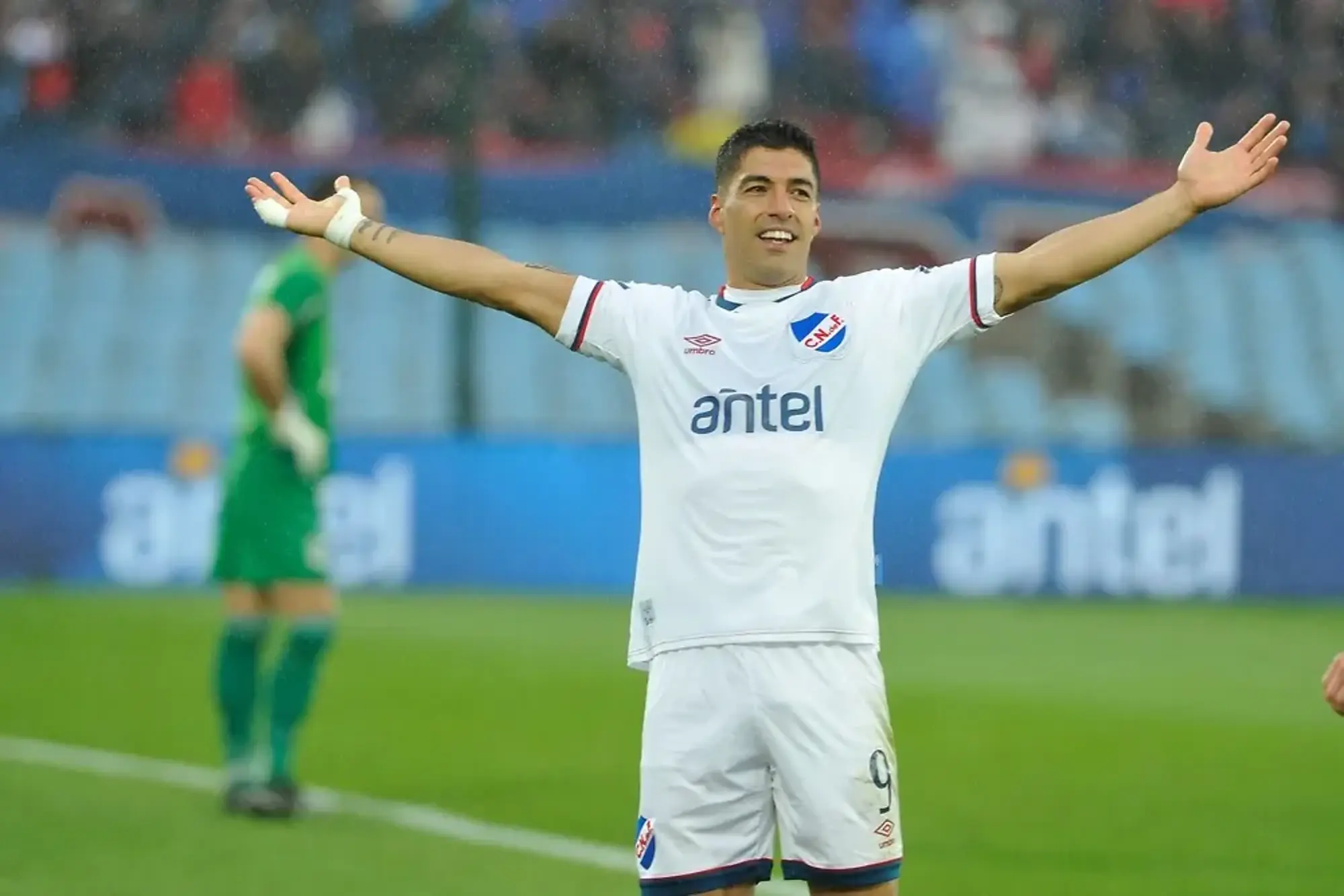 Luis Suárez en Nacional Luis Suárez en Nacional