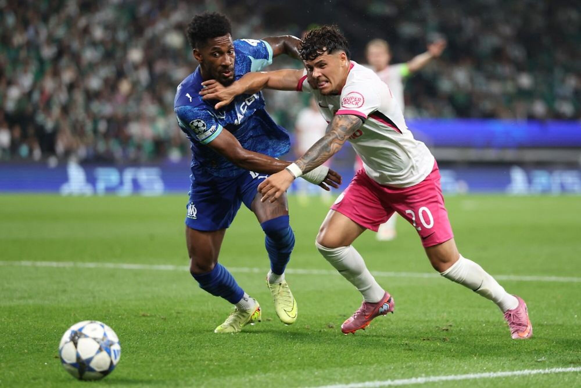 Maxi Araújo y Michael Murillo