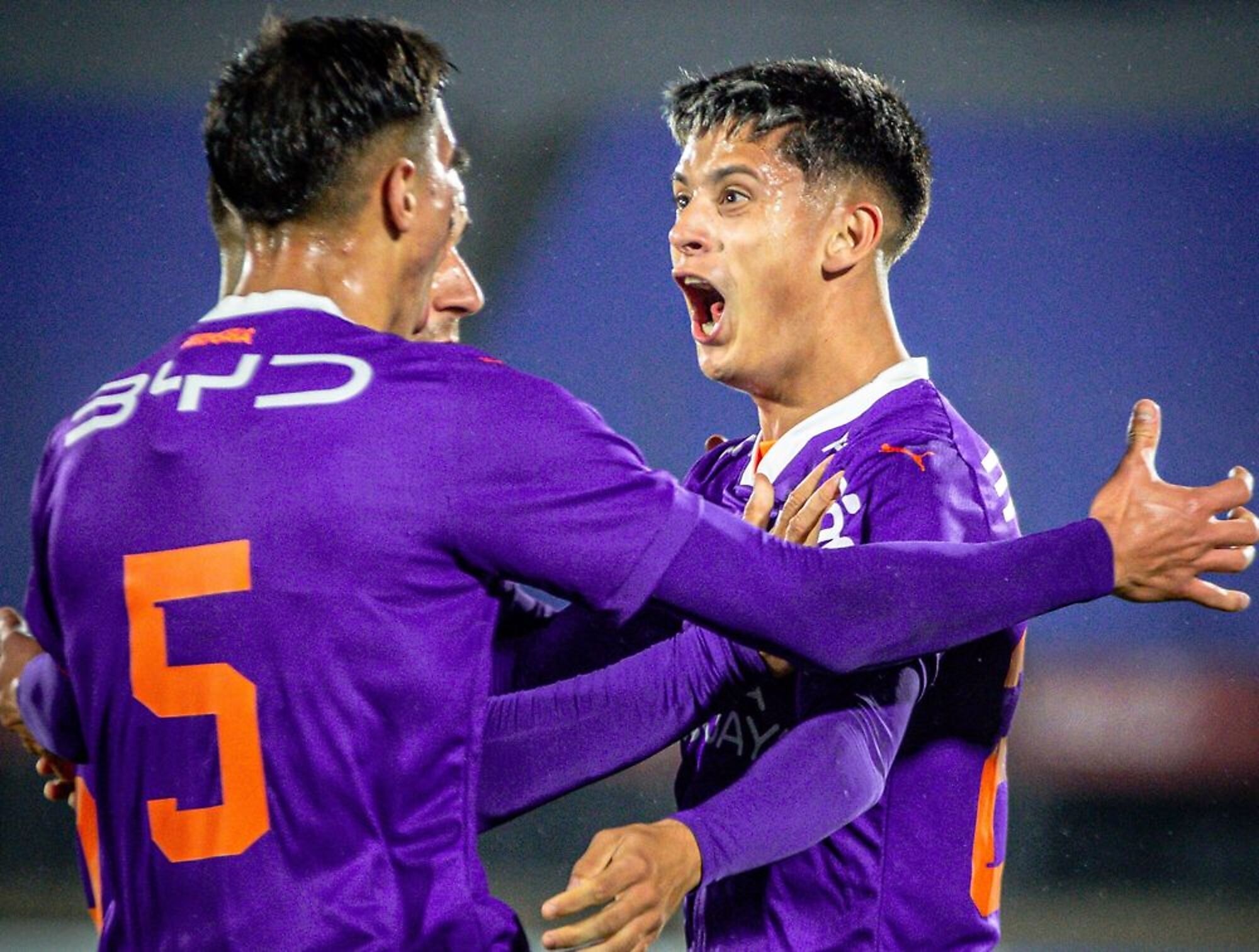 Nicolás Wunsch celebra su gol para Defensor Sporting ante Montevideo City Torque en la final de la Copa AUF Uruguay Nicolás Wunsch celebra su gol para Defensor Sporting ante Montevideo City Torque en la final de la Copa AUF Uruguay